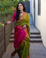 Thumbnail for Malishka Jacquard Lichi Silk Green Saree With Unstitched Blouse Piece - Distacart