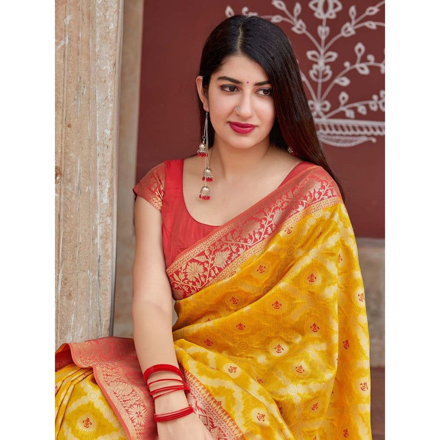 NOZ2TOZ Jacquard Lichi Silk Yellow Saree With Unstitched Blouse Piece - Distacart