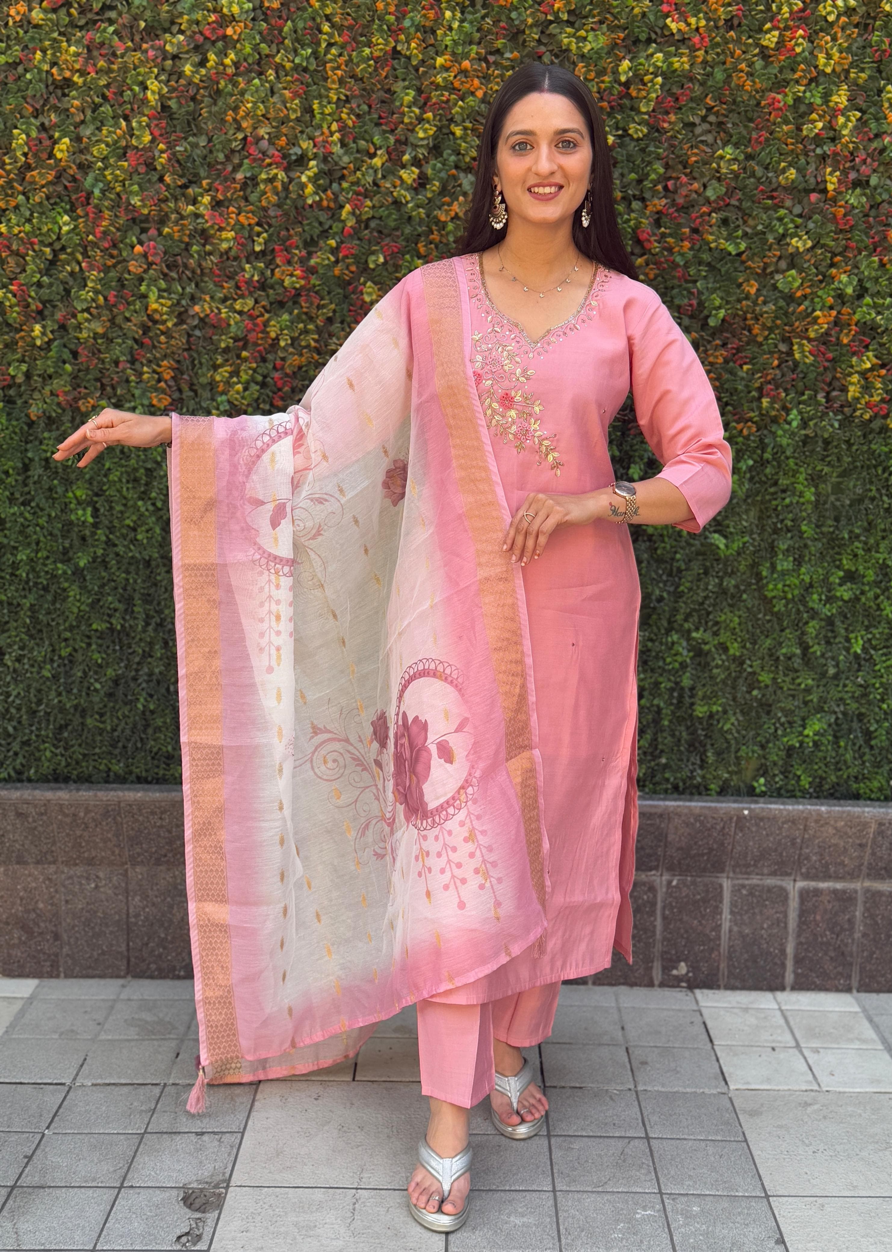 Vedant Vastram Kurta Pant Set With Dupatta Having Beautiful Handwork - Peach - Distacart