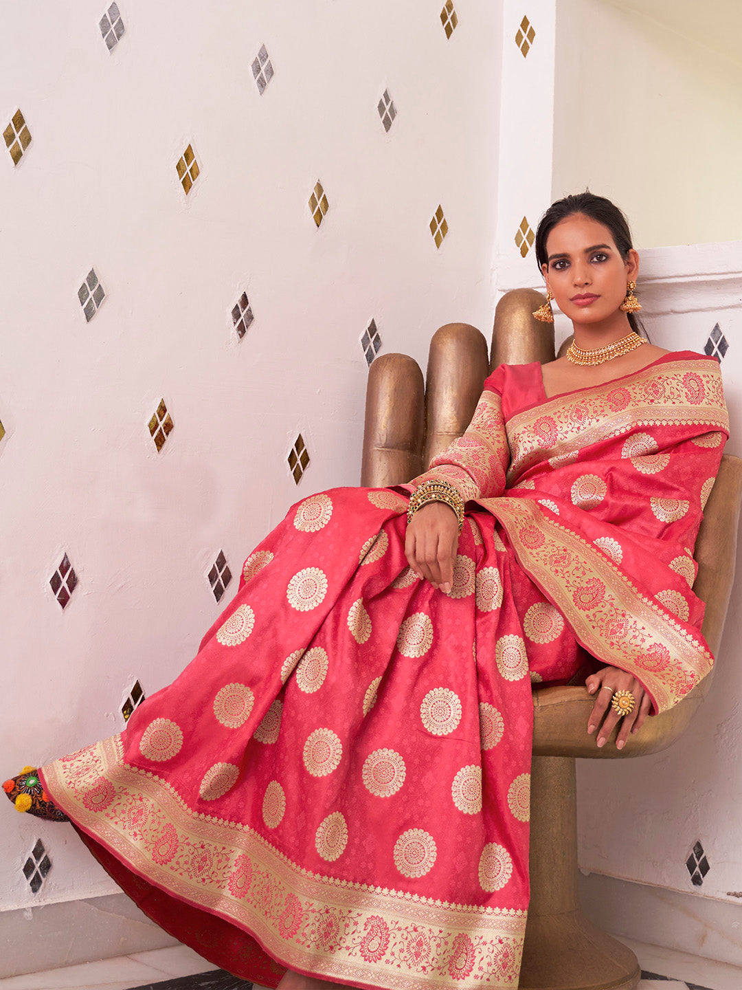 NOZ2TOZ Women's Satin Silk Pink Woven Design Designer Saree With Blouse Piece - Distacart