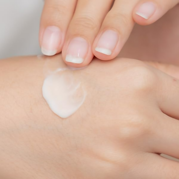 Spawake Brightening Solution All In One Moist Soothing Gel - Distacart