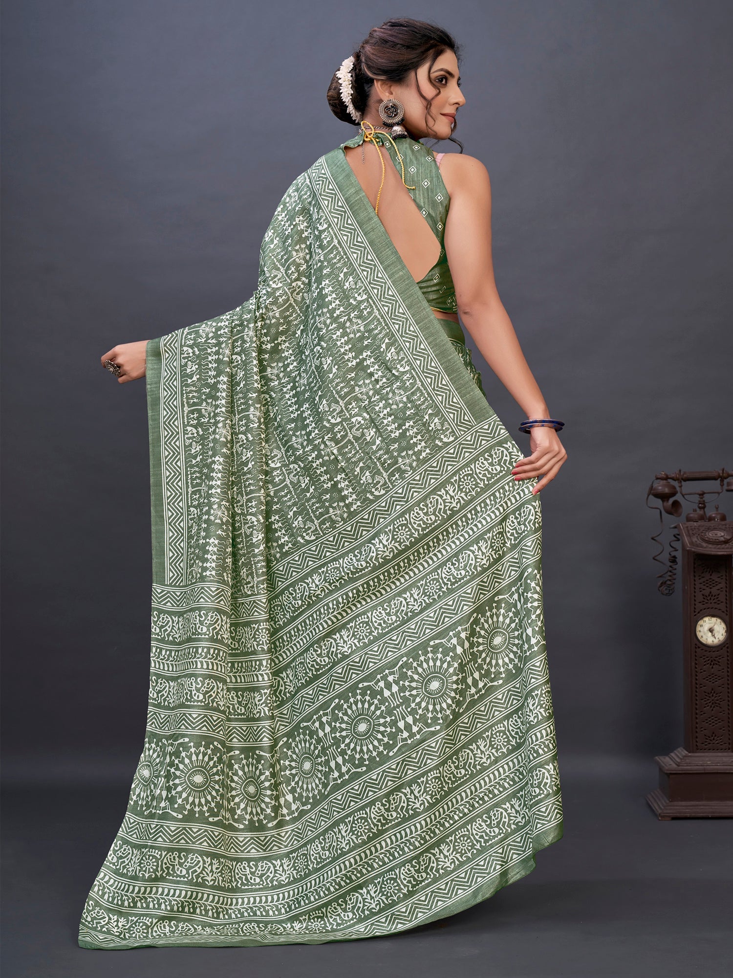 NOZ2TOZ Women's Dola Silk Sea Green Printed Designer Saree With Blouse Piece - Distacart