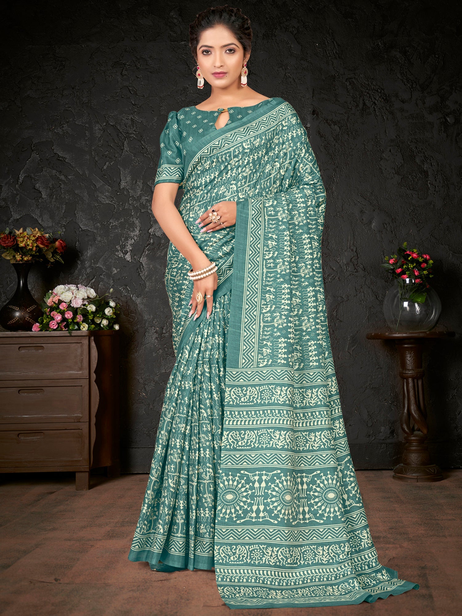 NOZ2TOZ Women's Dola Silk Sea Green Printed Designer Saree With Blouse Piece - Distacart