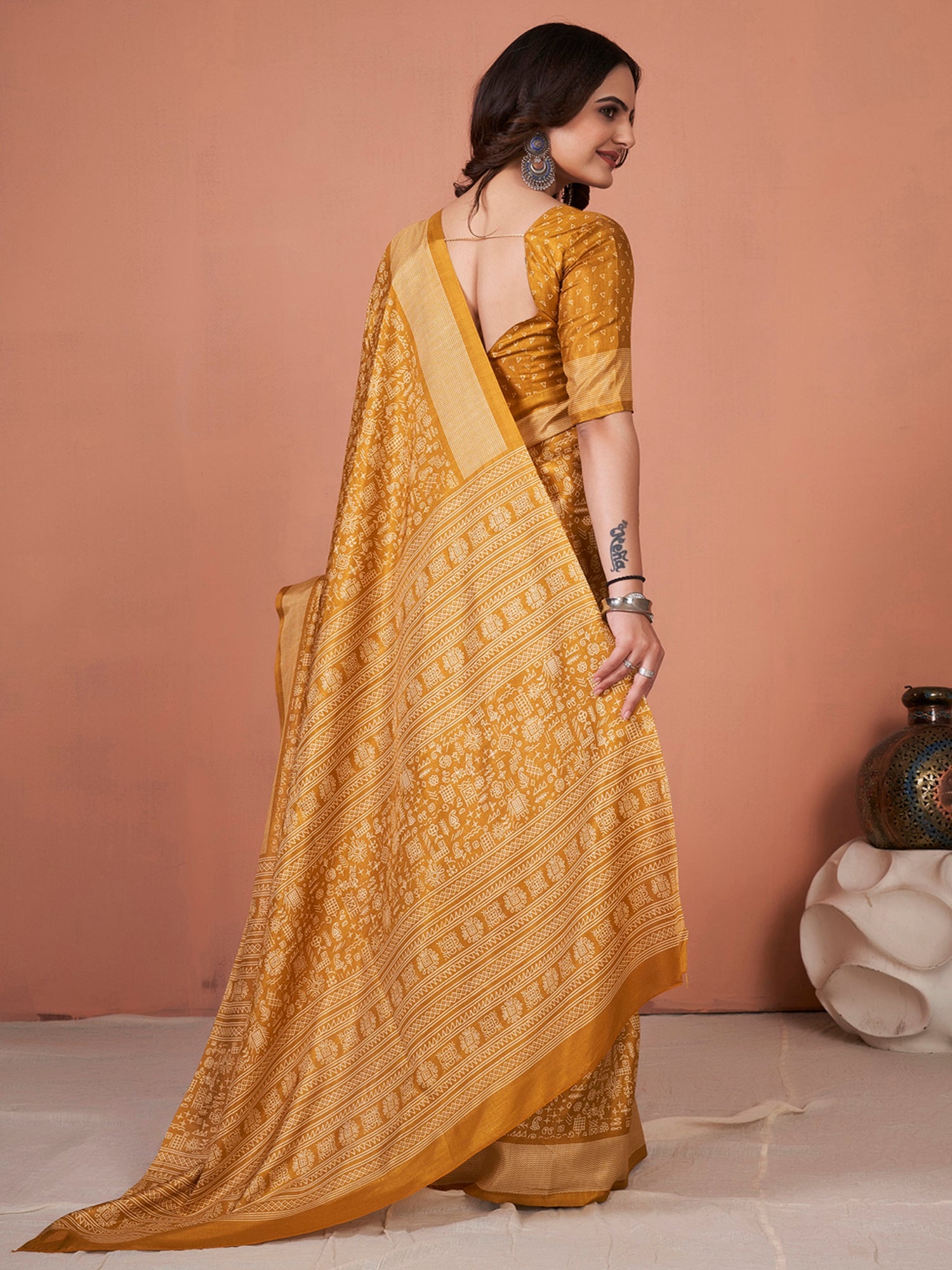 NOZ2TOZ Women's Dola Silk Mustard Printed Designer Saree With Blouse Piece - Distacart