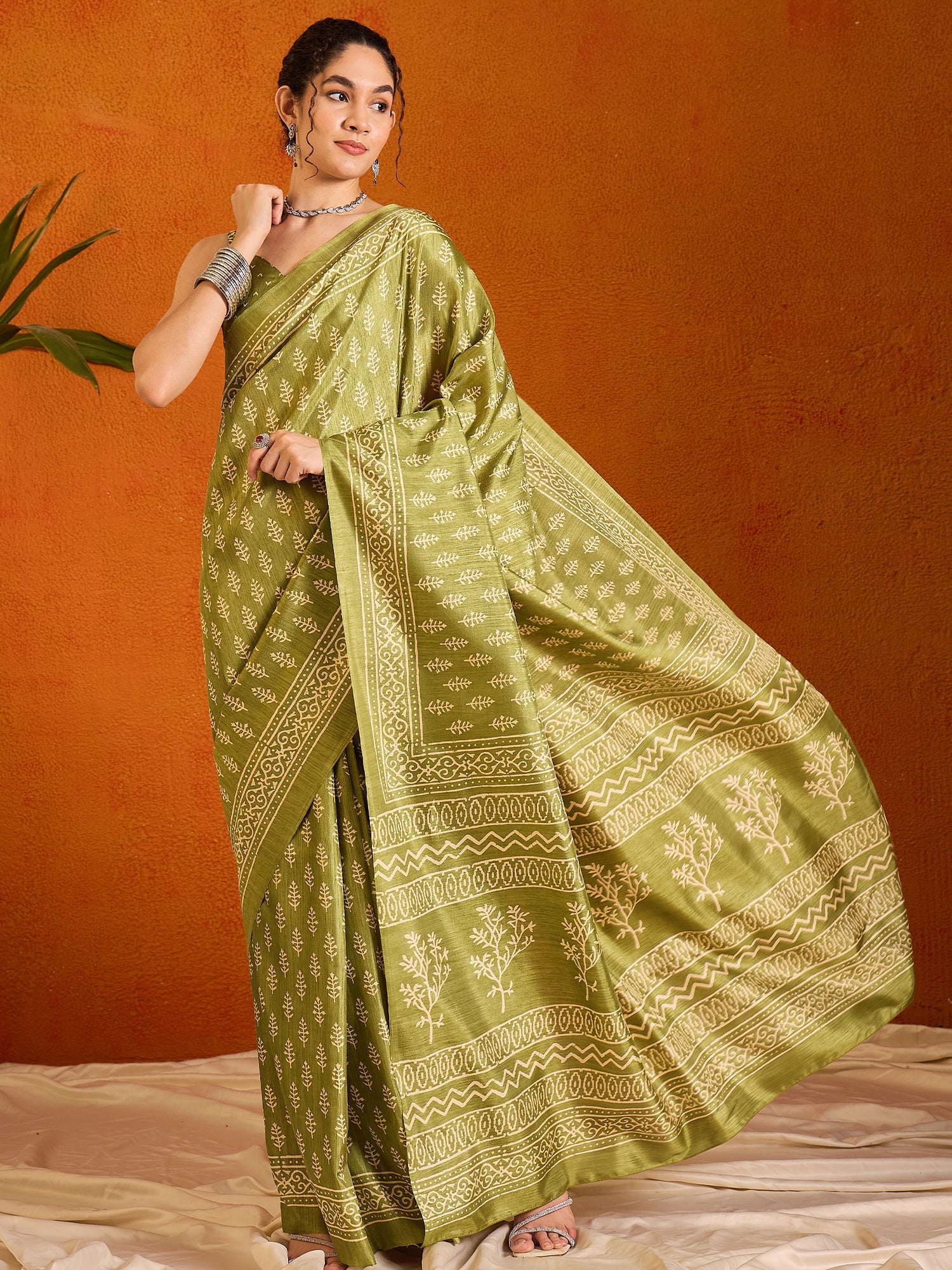 NOZ2TOZ Women's Cotton Blend Light Green Printed Designer Saree With Blouse Piece - Distacart
