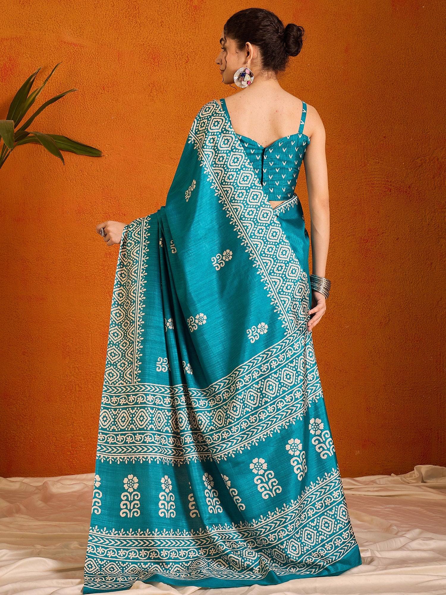 NOZ2TOZ Women's Cotton Blend Light Blue Printed Designer Saree With Blouse Piece - Distacart