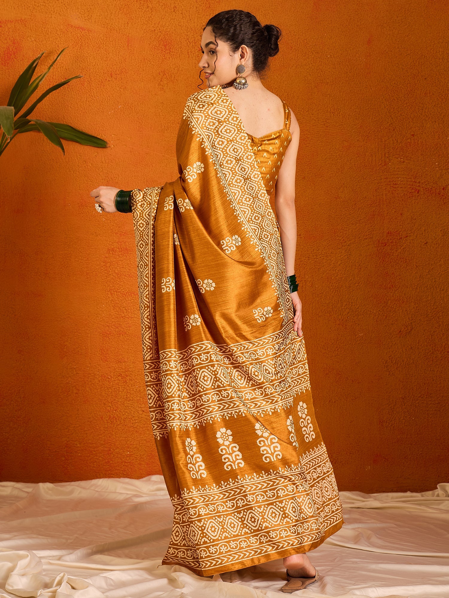 NOZ2TOZ Women's Cotton Blend Mustard Printed Designer Saree With Blouse Piece - Distacart