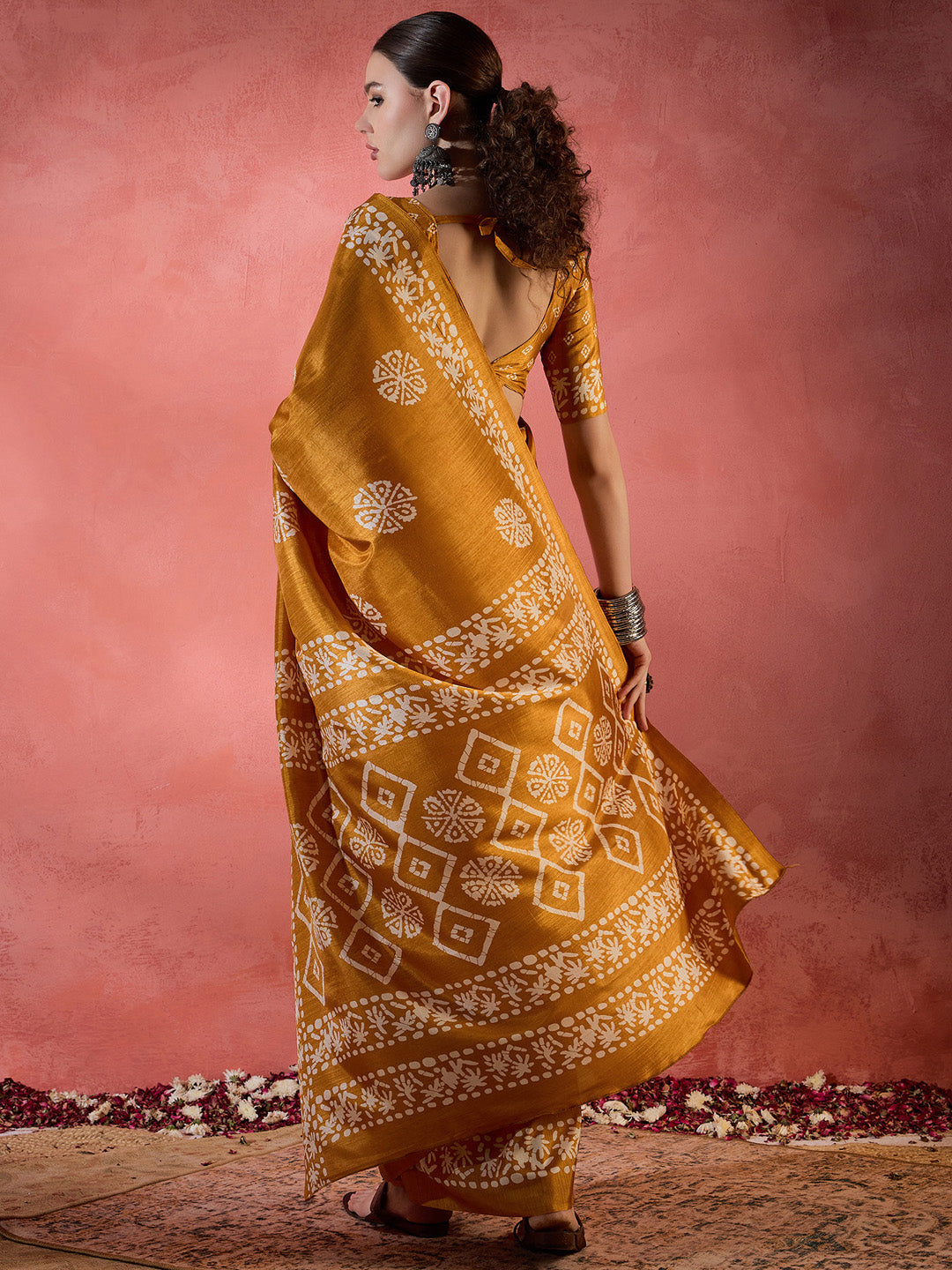 NOZ2TOZ Women's Cotton Blend Mustard Printed Designer Saree With Blouse Piece - Distacart