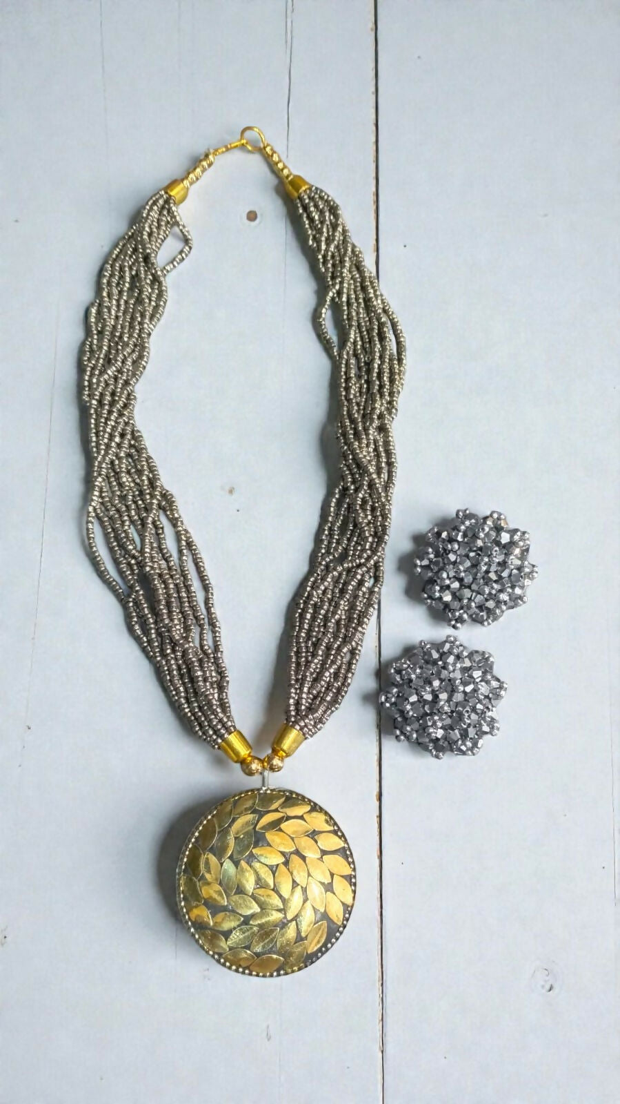 Inhanns All-Day Statement Beaded Necklace Set - Gray - Distacart