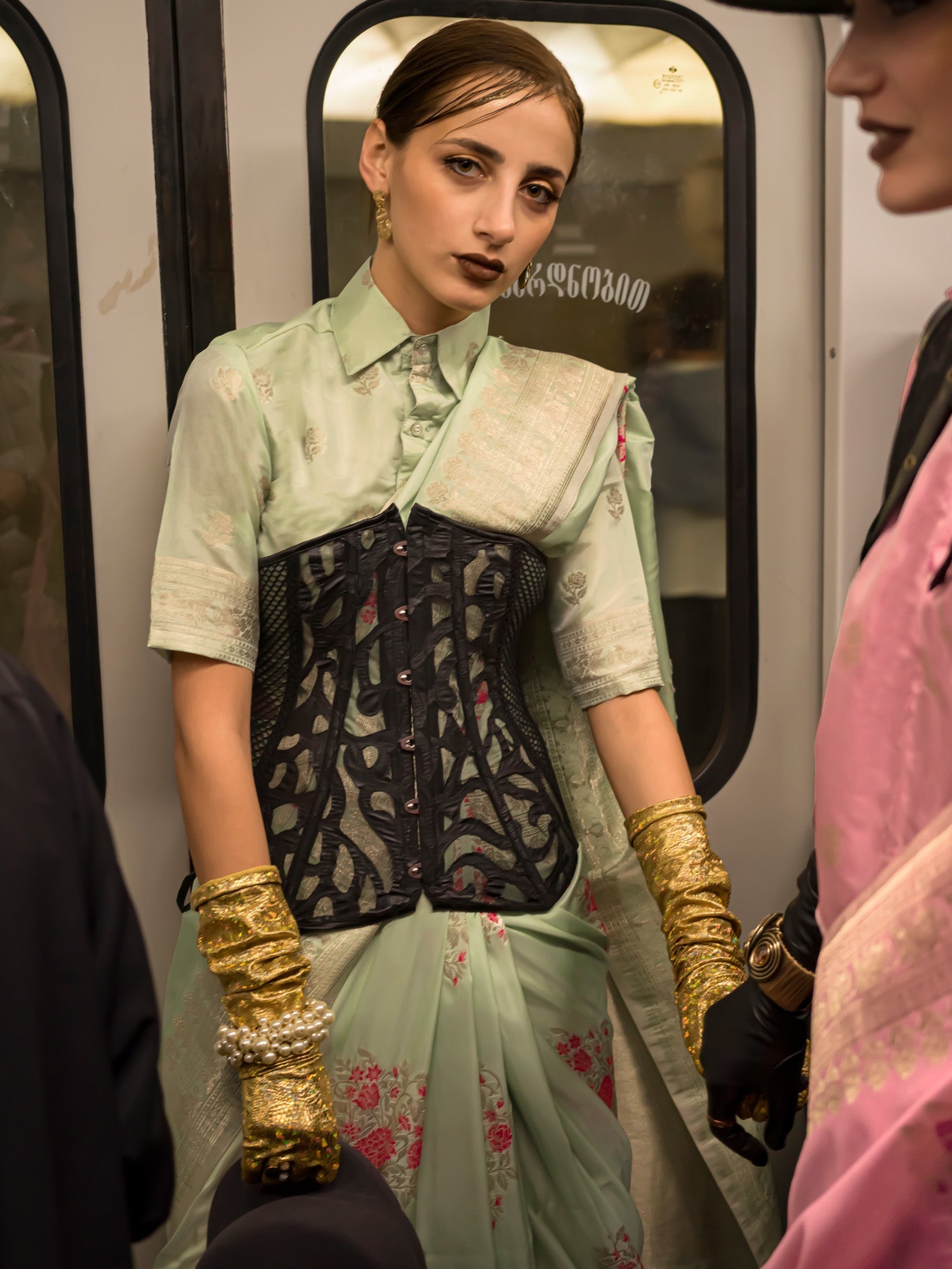 NOZ2TOZ Women's Silk Blend Light Green Woven Design Designer Saree With Blouse Piece - Distacart