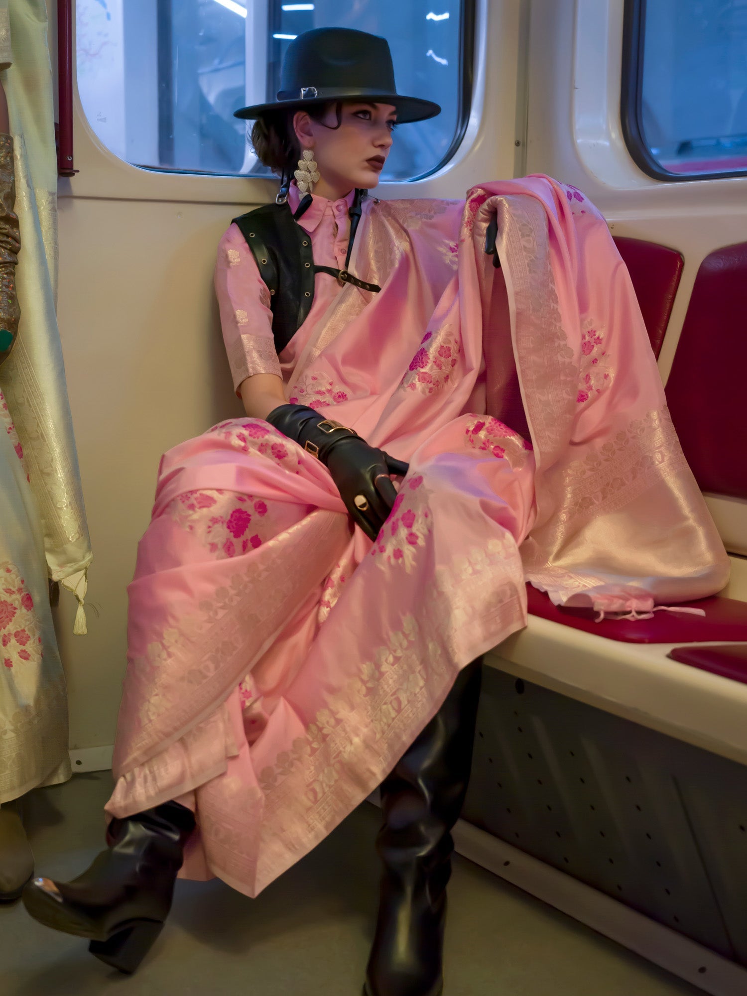 NOZ2TOZ Women's Silk Blend Pink Woven Design Designer Saree With Blouse Piece - Distacart