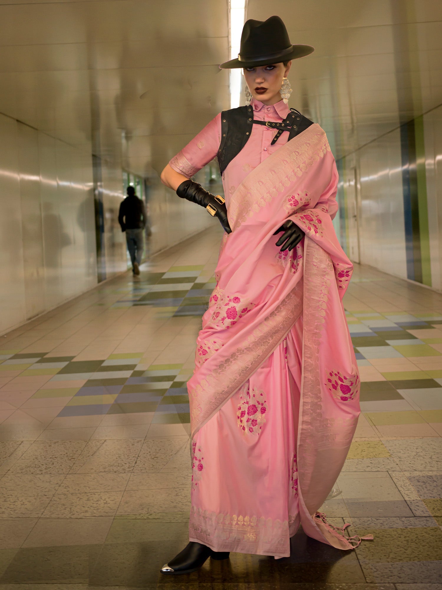 NOZ2TOZ Women's Silk Blend Pink Woven Design Designer Saree With Blouse Piece - Distacart