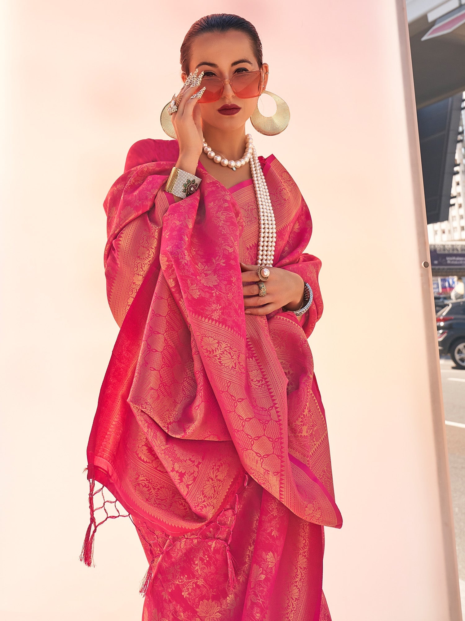 NOZ2TOZ Women's Kanjeevaram Silk Pink Woven Design Designer Saree With Blouse Piece - Distacart