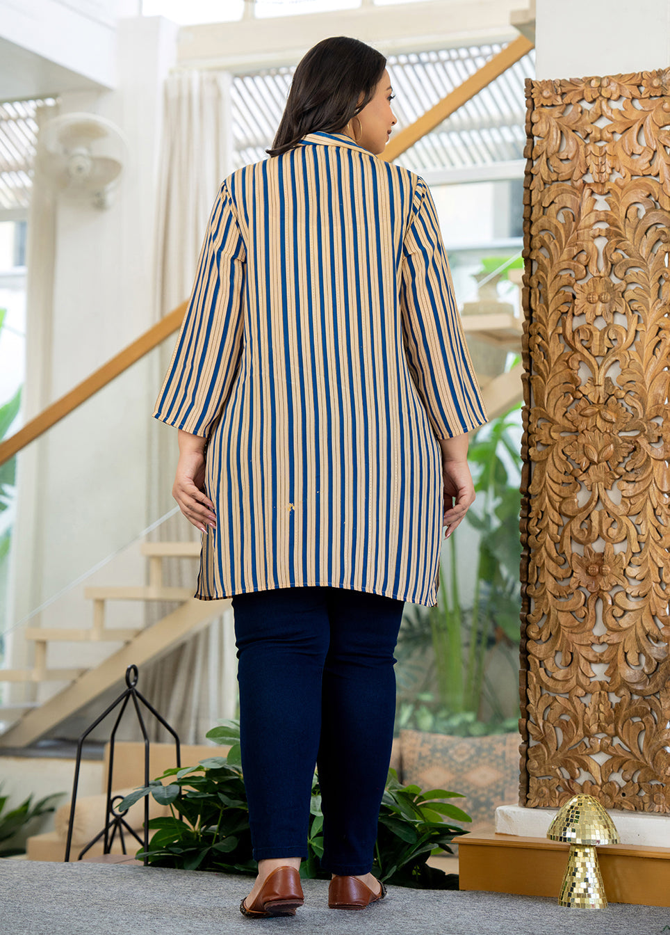 Kaajh Women's Blue Striped Viscose Rayon Plus Size Kurta - Distacart