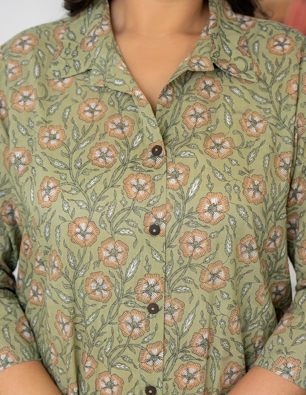 Kaajh Women's Green Floral Printed Plus Size Cotton Kurta - Distacart