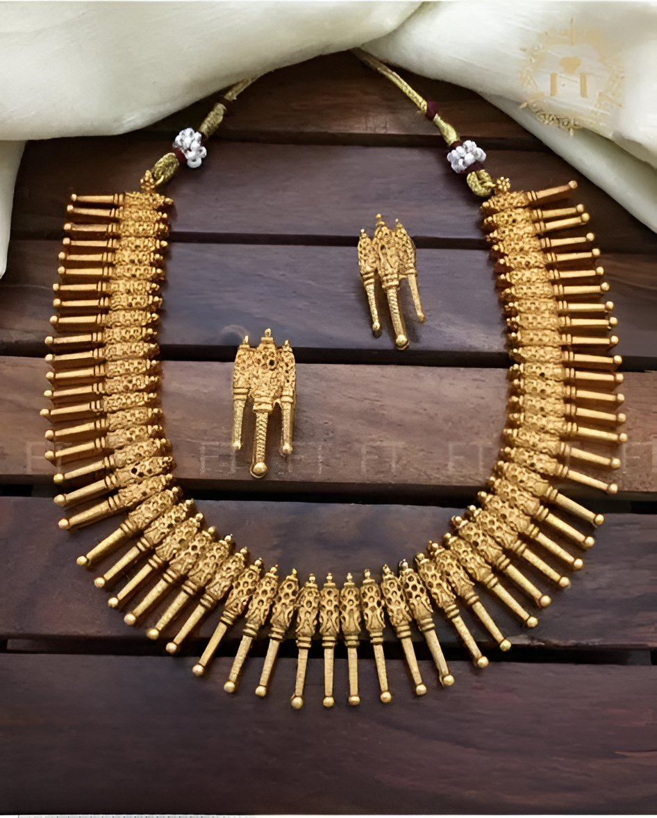 Jewel City Elegant Gold-Plated Spike Necklace Set - Traditional South Indian Style Jewelry - Distacart