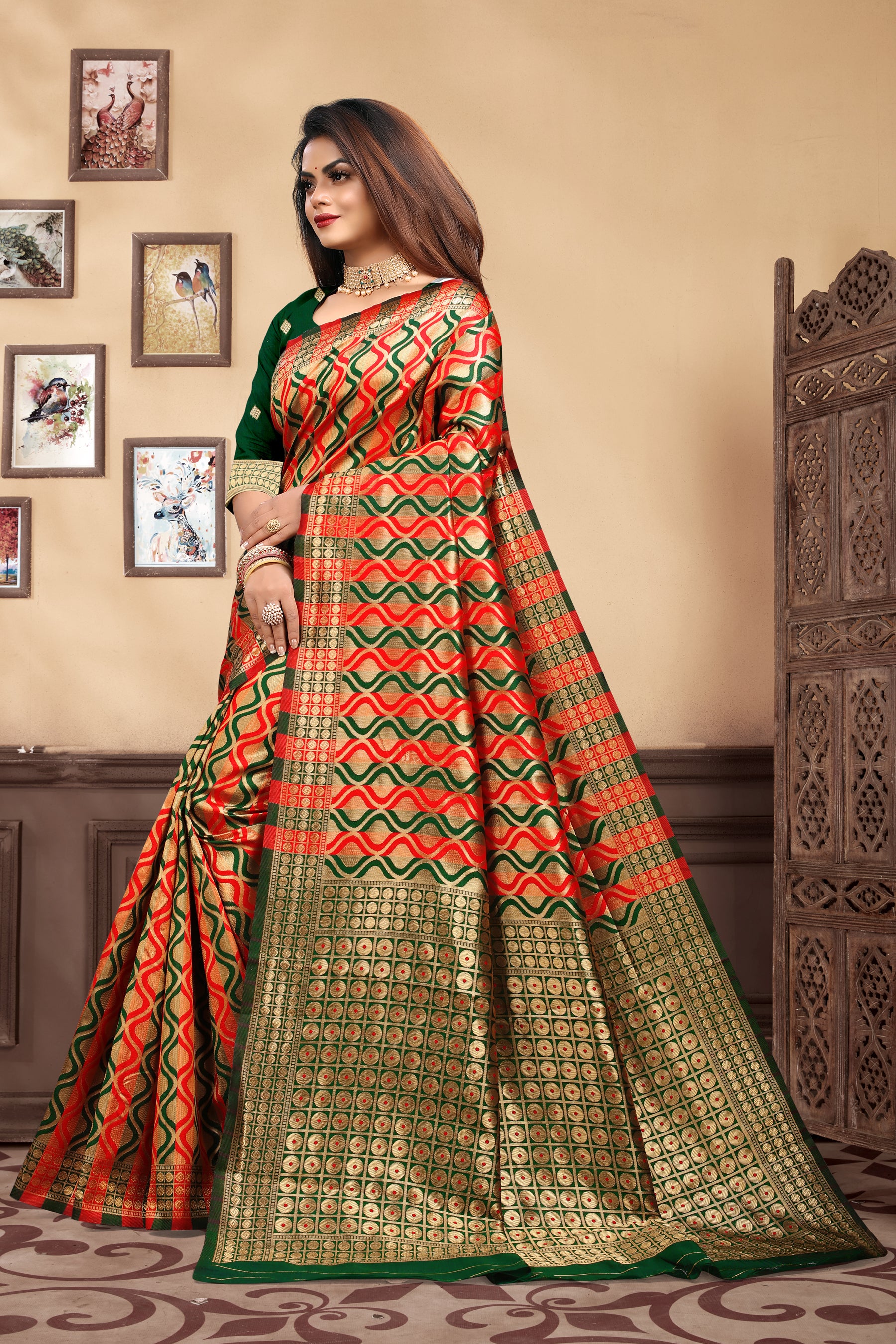 Vedant Vastram Litchi Silk Designer Banarasi Saree - Bottle Green - Distacart