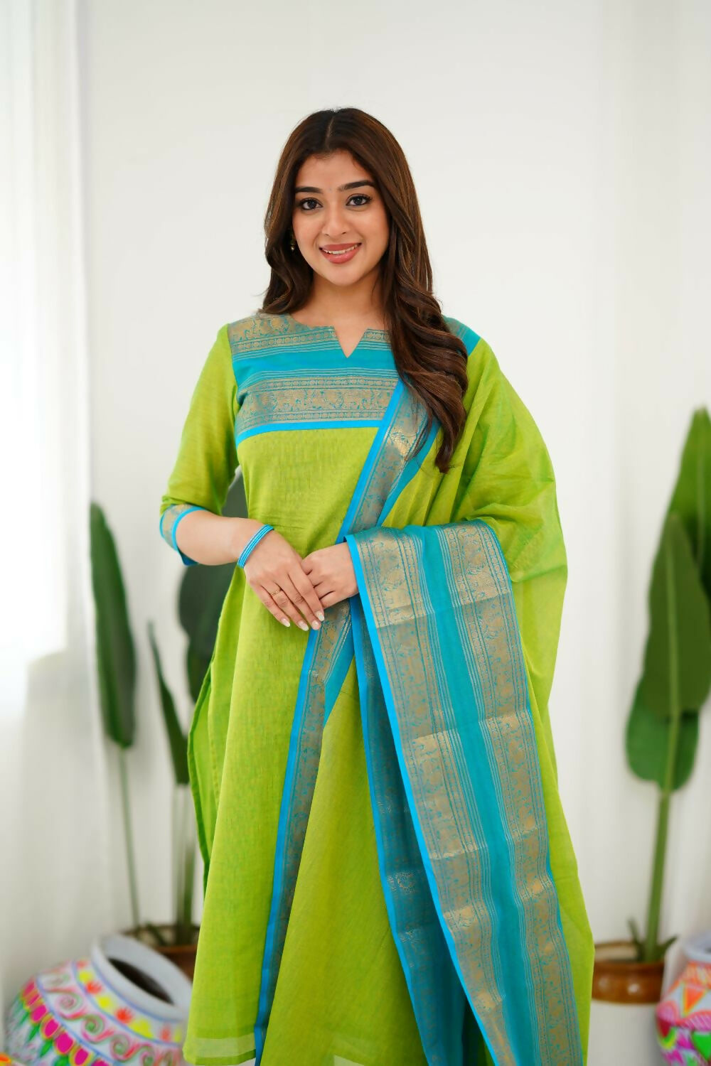 Divine Drape Women's Cotton Printed Straight Kurta With Dupatta - Light Green