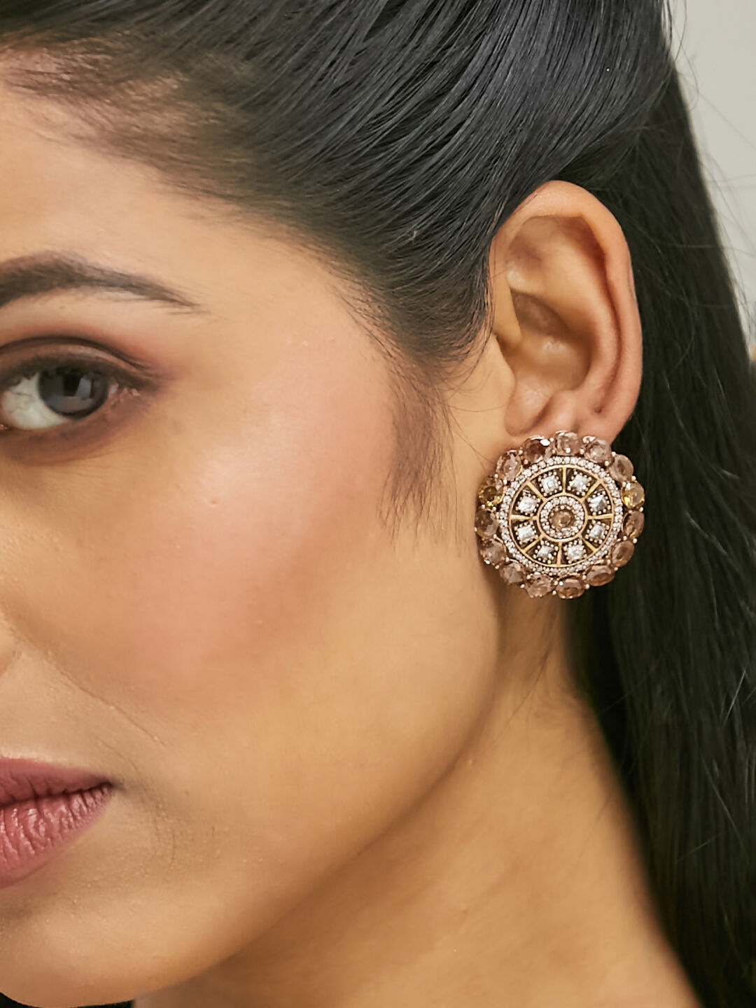 Nuyug 22k Gold Plated Round Stud Earrings