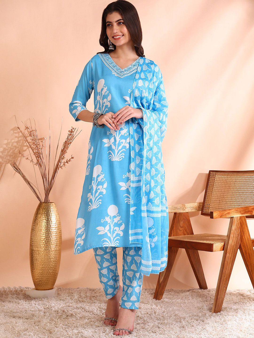 Ode by House of Pataudi Printed Thread Work Pure Cotton Kurta With Trousers & Dupatta - Distacart