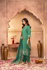 Thumbnail for BulBul Kuhu Green Muslin Kurta Set With Dupatta