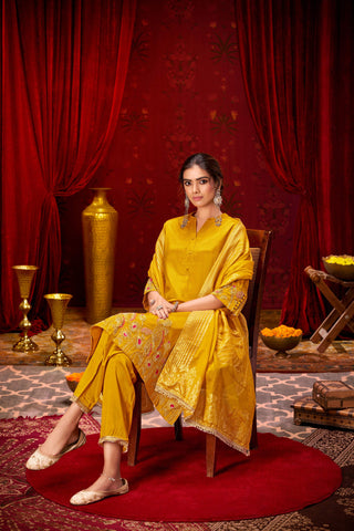 BulBul Kuhu Mustard Muslin Kurta Set With Dupatta