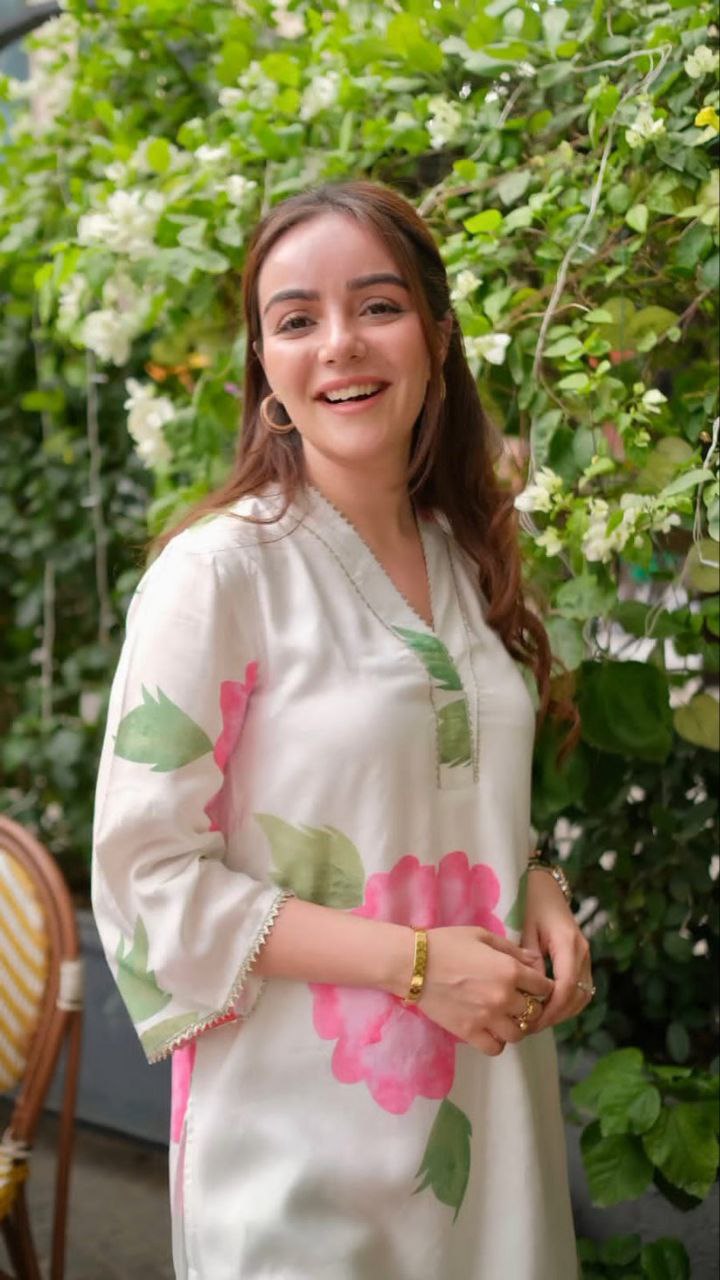 NOZ2TOZ Women V Neck Knee Length 3/4 Sleeves Rayon Floral Printed Co-Ords Set - White - Distacart