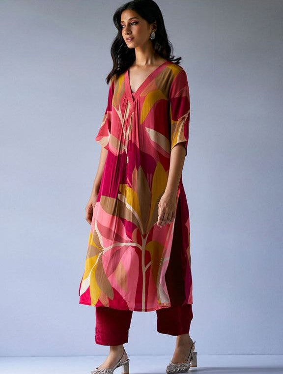 NOZ2TOZ Women's Floral Printed Knee Length Rayon V Neck Kurti And Pant Set - Maroon - Distacart