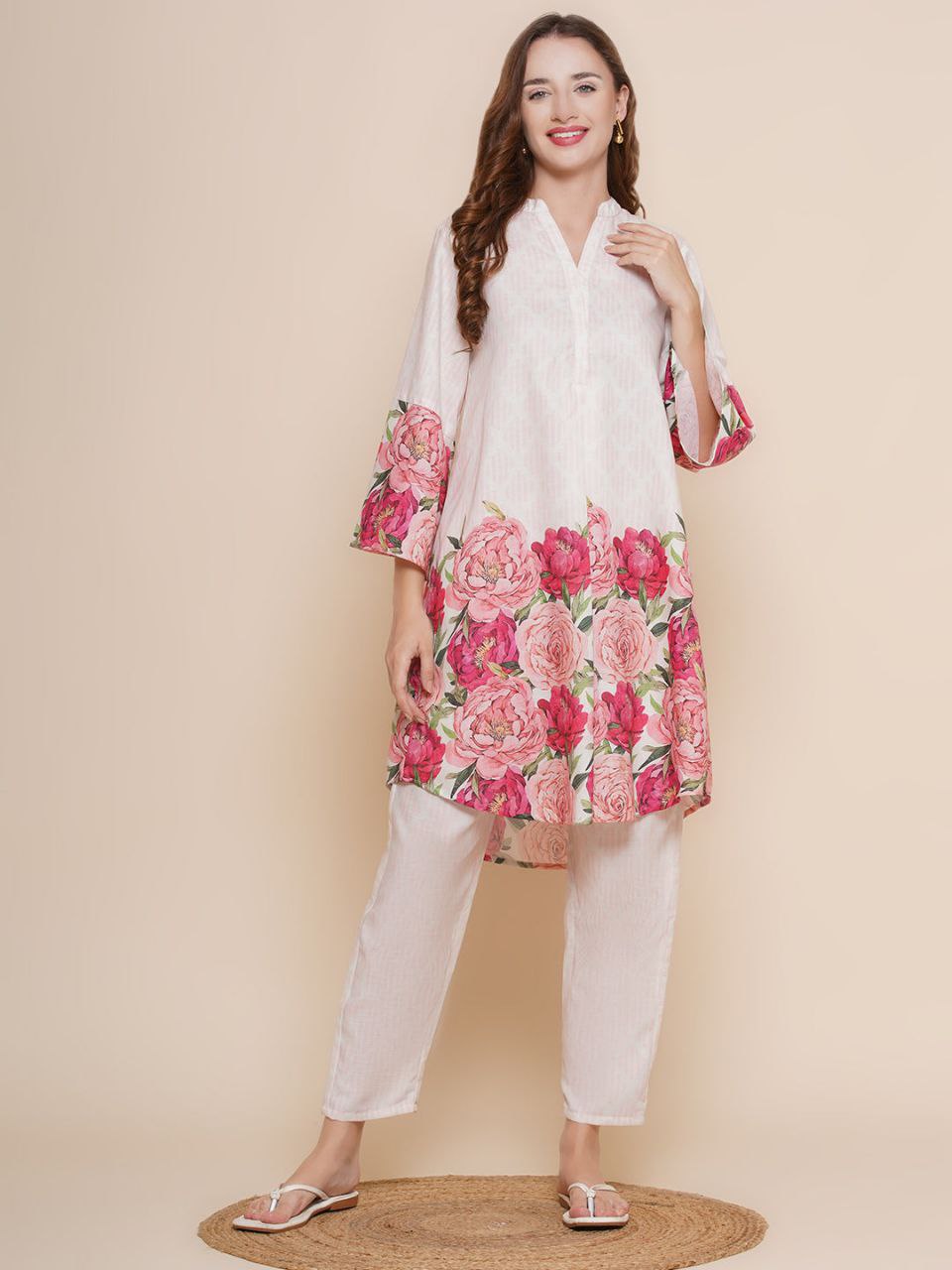 NOZ2TOZ Floral Printed Knee Length V Neck 3/4 Sleeves Co-Ords Set For Women - White - Distacart