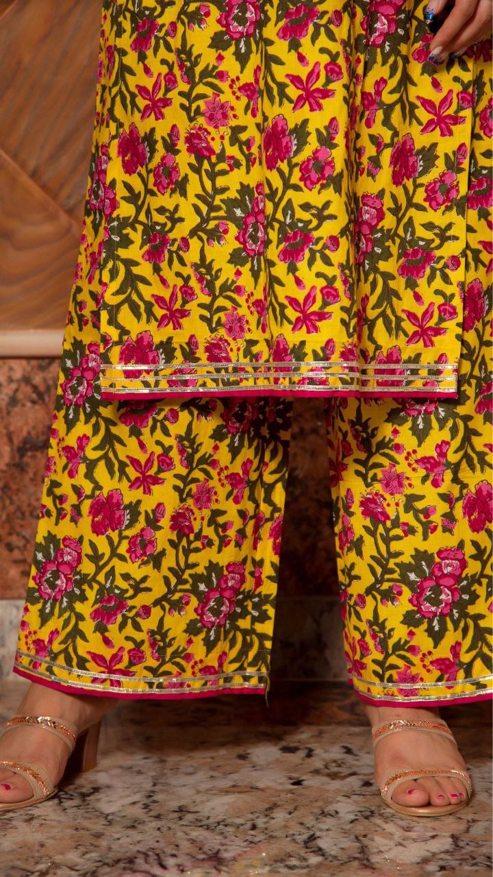 NOZ2TOZ Women Floral Printed Knee Length Elbow Length Sleeves Round Neck Kurti And Palazzo Set With Net Dupatta - Mustard - Distacart
