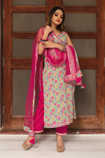 Thumbnail for NOZ2TOZ Women's Floral Printed Knee Length V Neck Sleeveless Kurti And Pant Set With Dupatta - Pink - Distacart