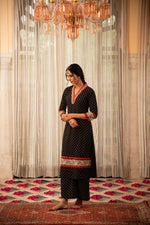 Thumbnail for NOZ2TOZ Women's Bandhani Design Printed Calf Length Black Kurti And Palazzo Set - Black - Distacart