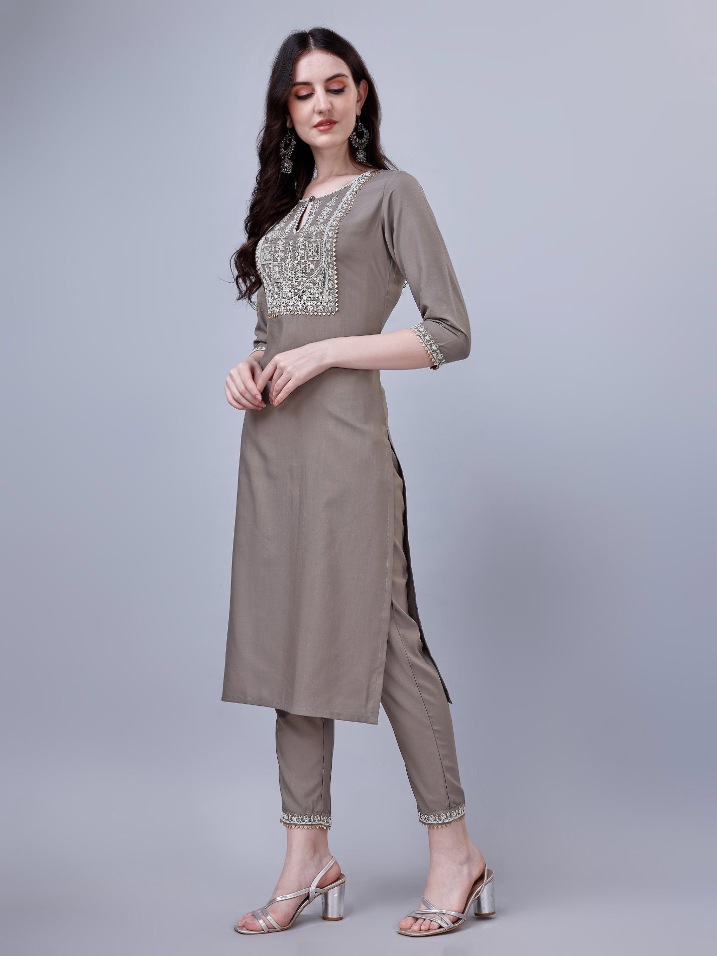 NOZ2TOZ Women's Silk Blend Embroidered Kurti And Pant Set - Grey - Distacart