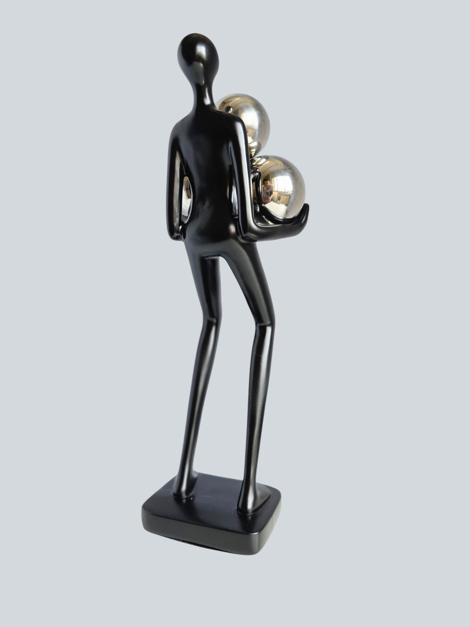 Sun Mun Decors Black Three Ball Figure