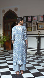 Thumbnail for Jyoti Fashion Women's Grey Pure Muslin Heavy Digital Printed Kurta Plazo Set - Distacart