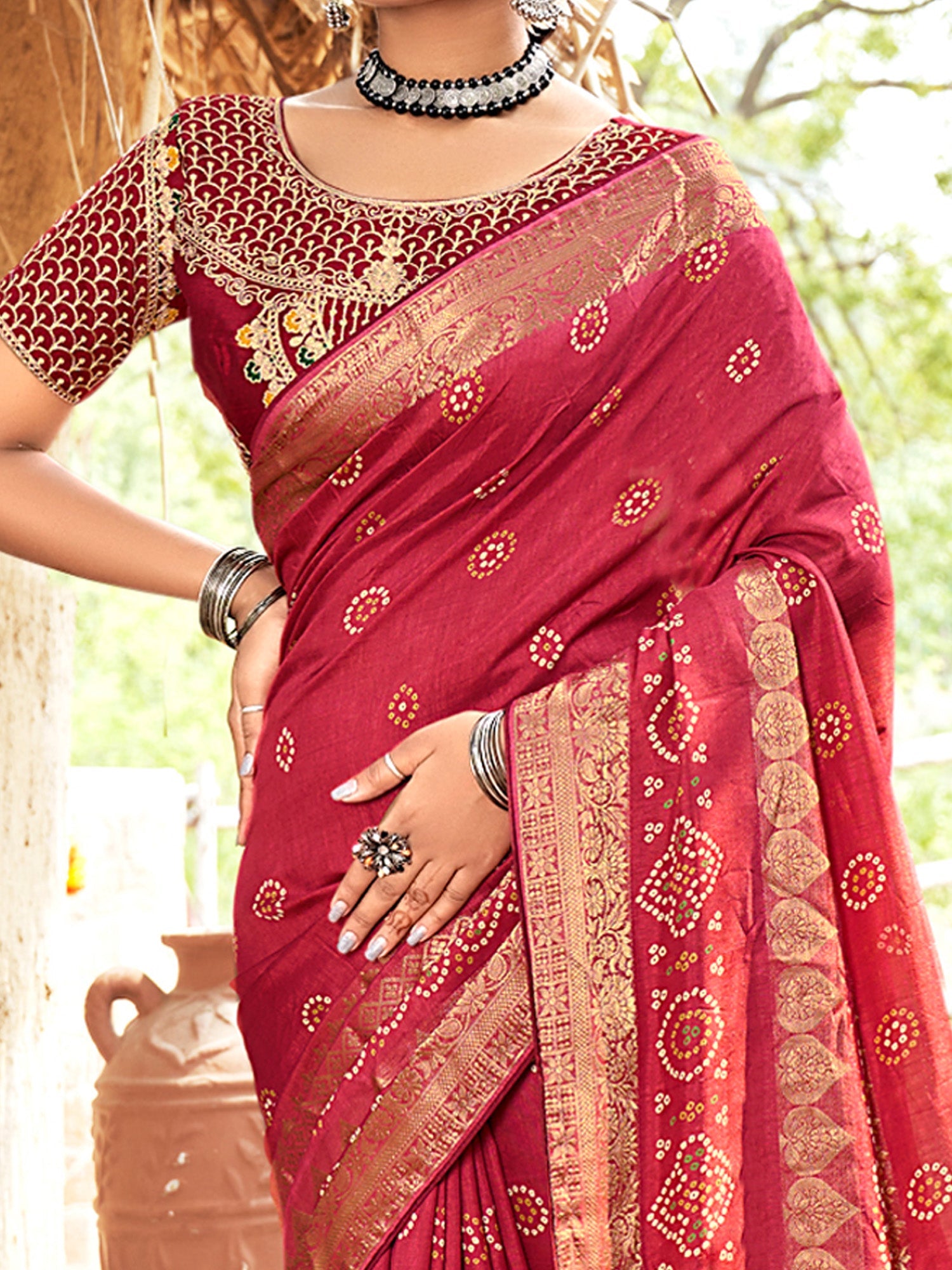 NOZ2TOZ Women's Pure Silk Red Woven Design Designer Saree With Blouse Piece - Distacart