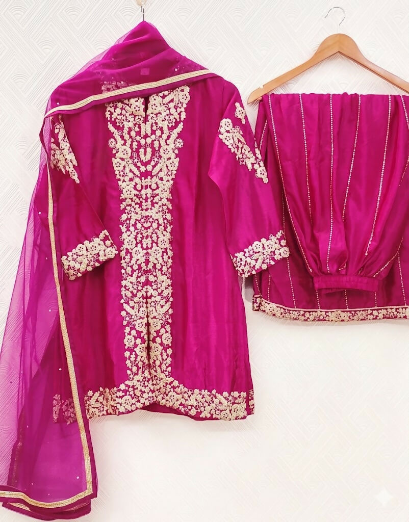 Teeya Creation Womens New Trendy Silk With Heavy Embroiedery With Sequence Work Kurta Set - Dista