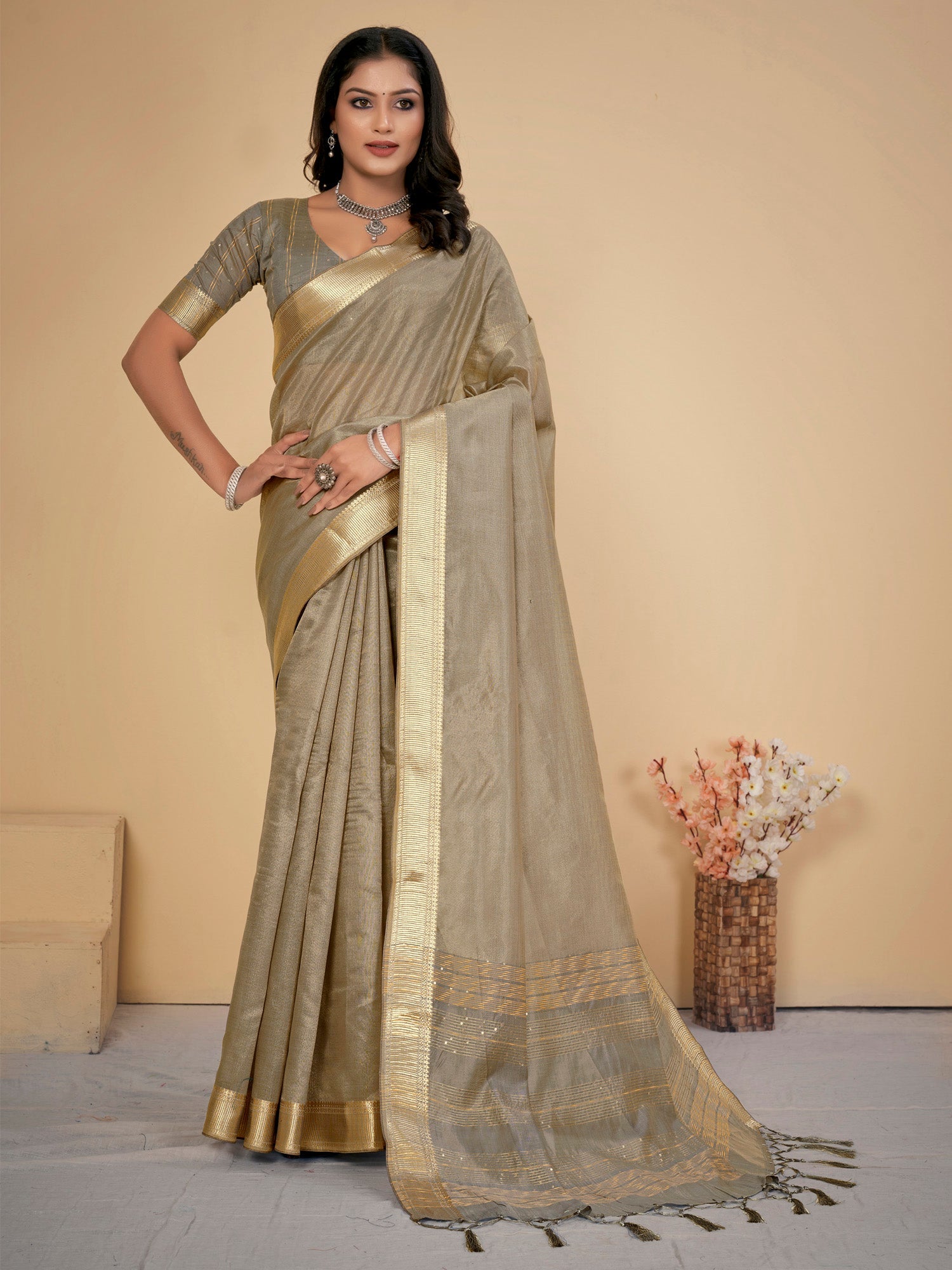 NOZ2TOZ Women's Cotton Silk Grey Embellished Designer Saree With Blouse Piece - Distacart