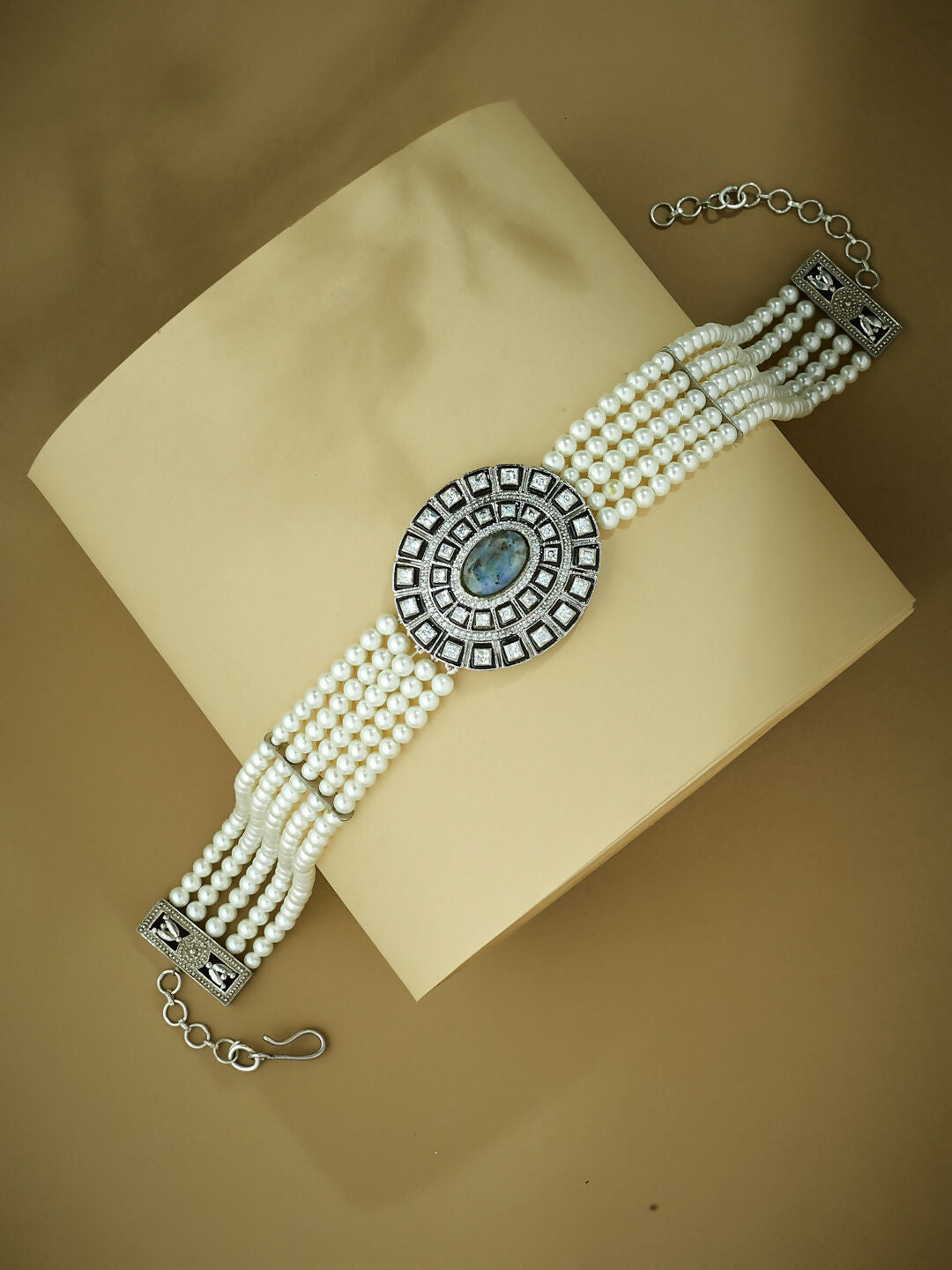 Nuyug Pearl Beaded Semi Precious Labradorite Stone & Enamelled Choker Necklace