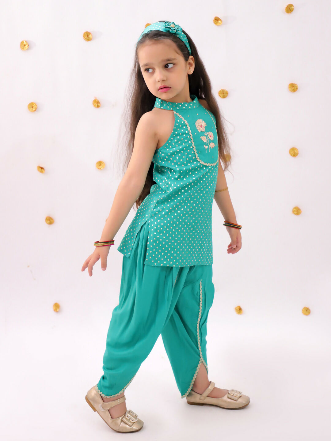 Lil Drama Khilkhilahat Green Kurta Dhoti Set For Girls
