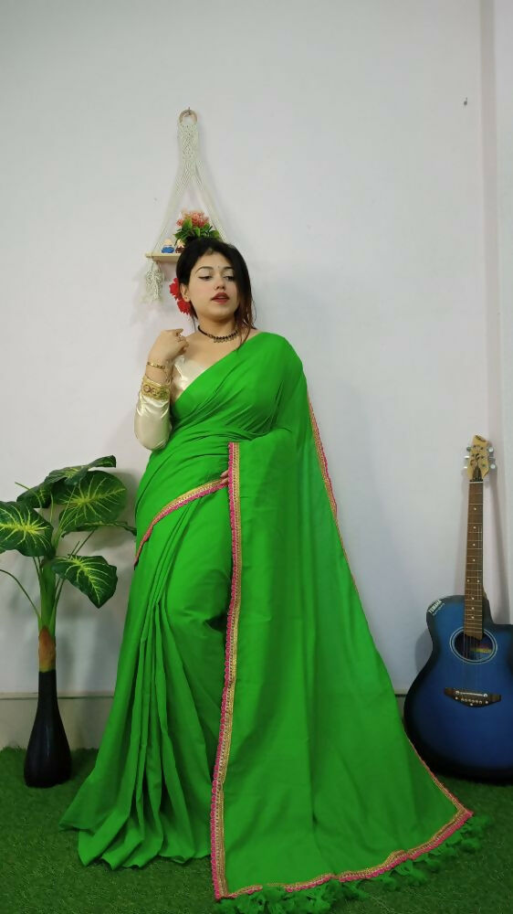 ECKCHTHAANZARISAREE Parrot Green  (2) (2)