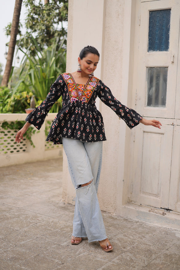 Prazu Fashion Black Cotton Print With Kutchi Patchwork Top For Navratri