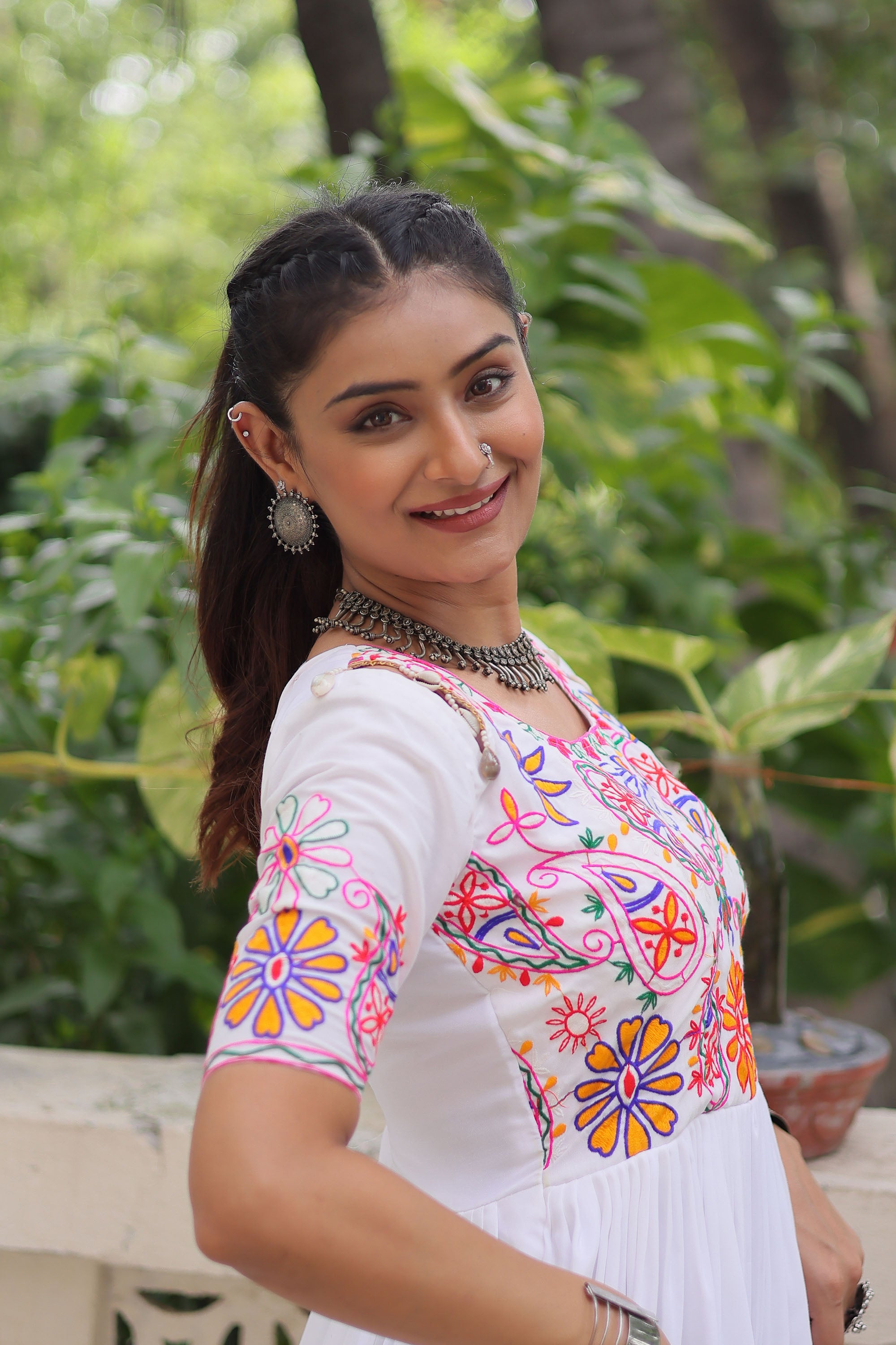 Lorenvalley Fashion White Rayon with Kutchi Gamthi Embroidered Thread Work Gown