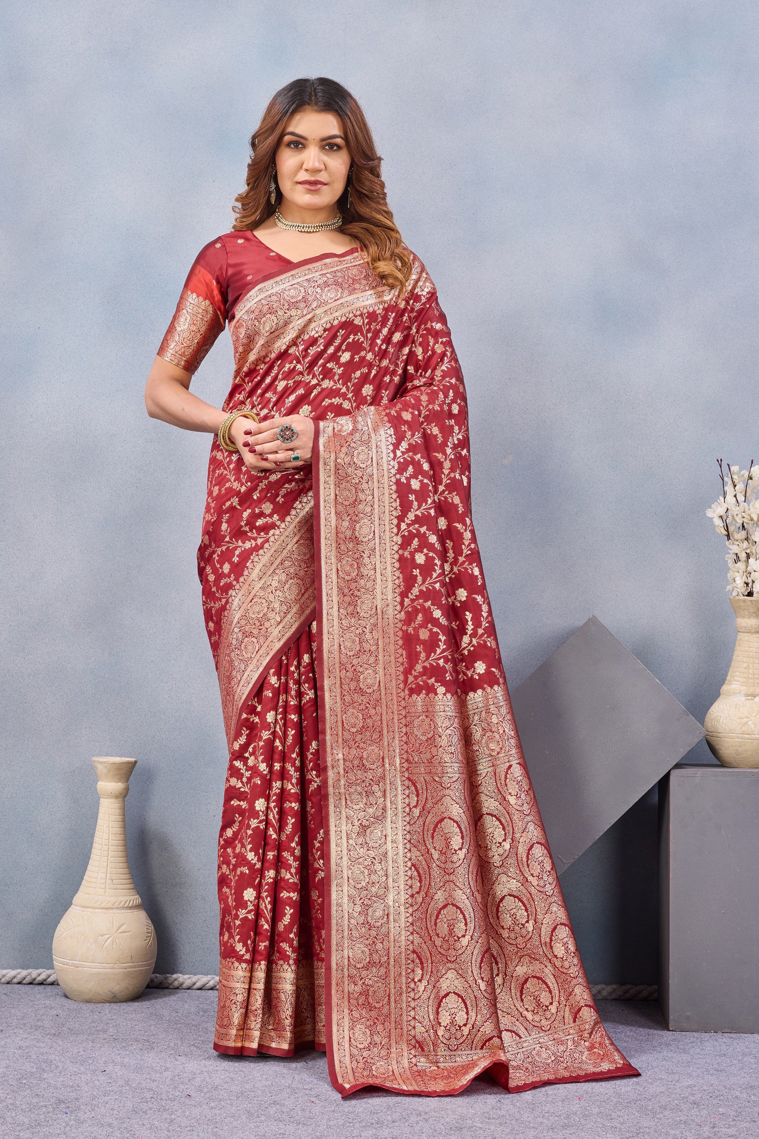 Divine International Trading Co Red Soft Silk Blend Banarasi Jacuard Work Designer Party Wear Saree With Unstitched Blouse Piece - Dista