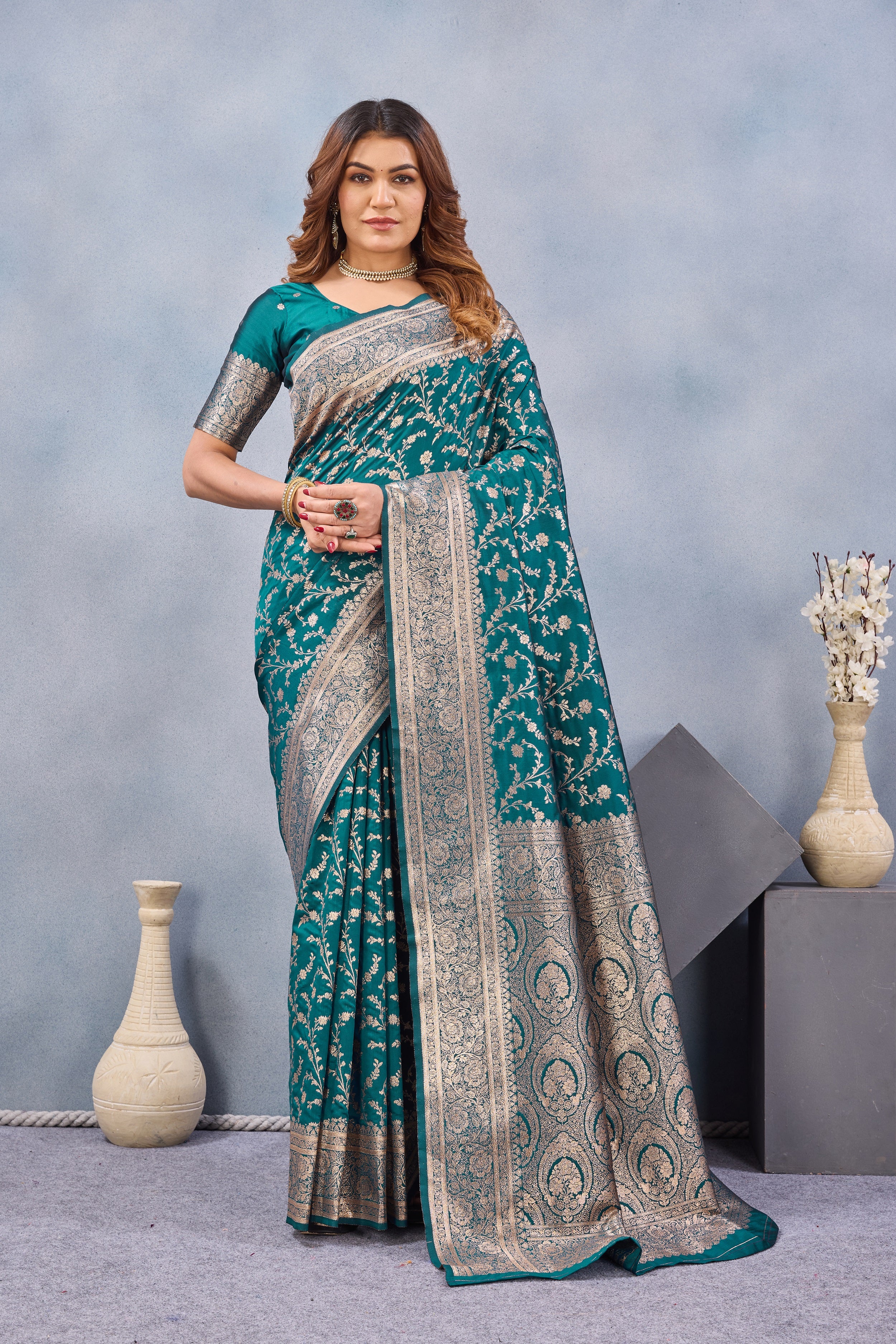 Divine International Trading Co Turuoise Soft Silk Blend Banarasi Jacuard Work Designer Party Wear Saree With Unstitched Blouse Piece - Dista