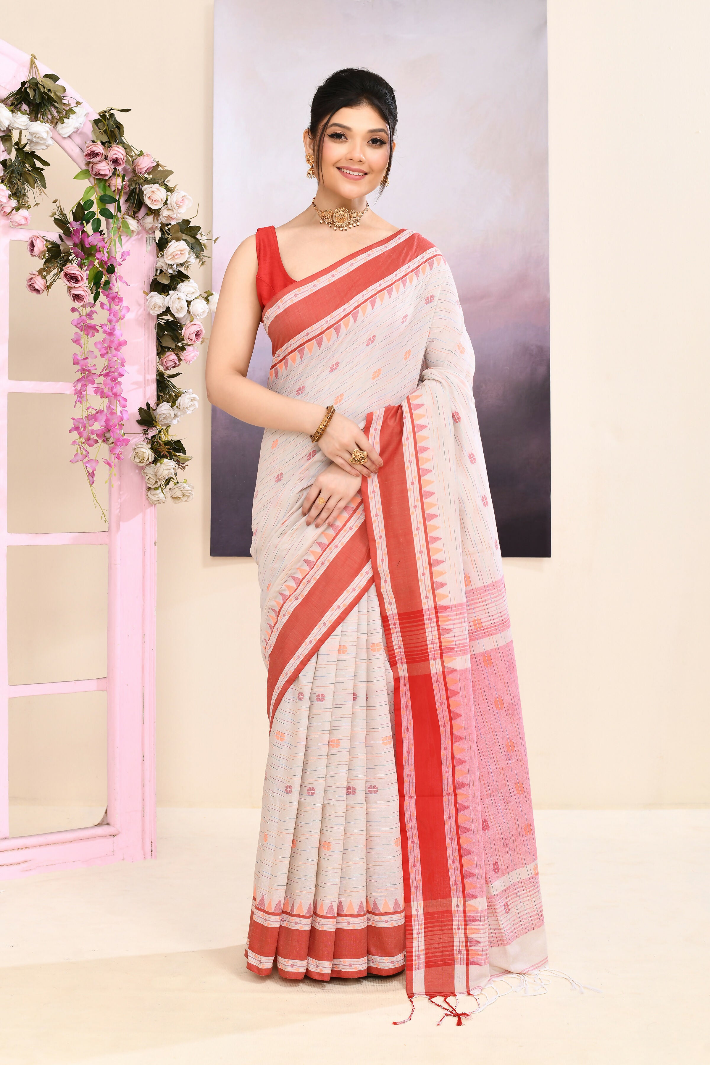 Piyari Fashion Women's Beige Embellished Cotton Saree - Dista