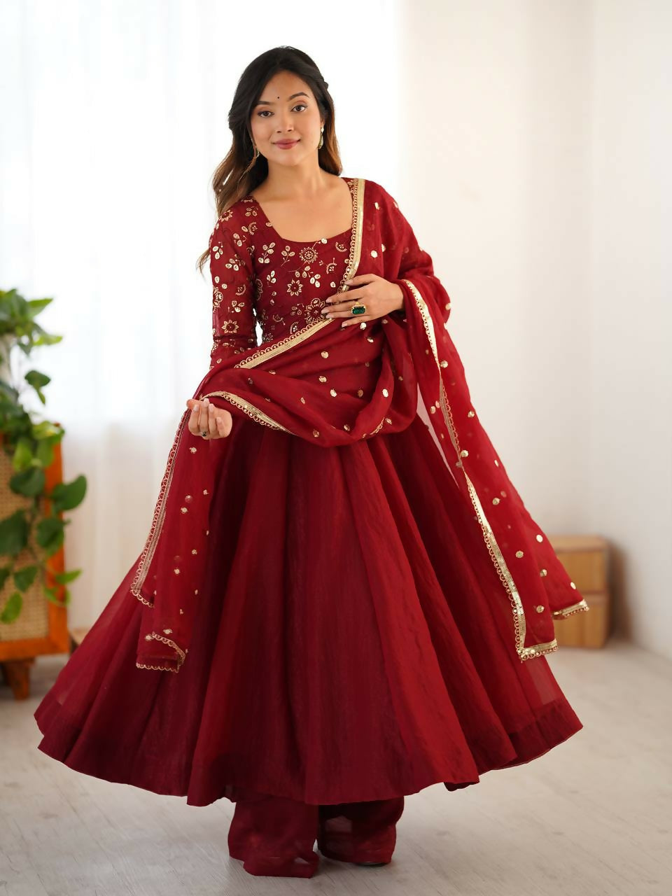Teeya Creation New Trendy Stylish Elegant Finish With Full Flair Gown Set - Dista