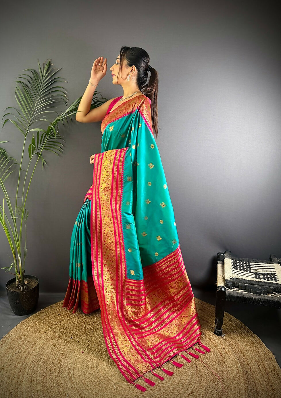 Joban Fashion Banarasi Turquoise Woven Soft Silk Saree