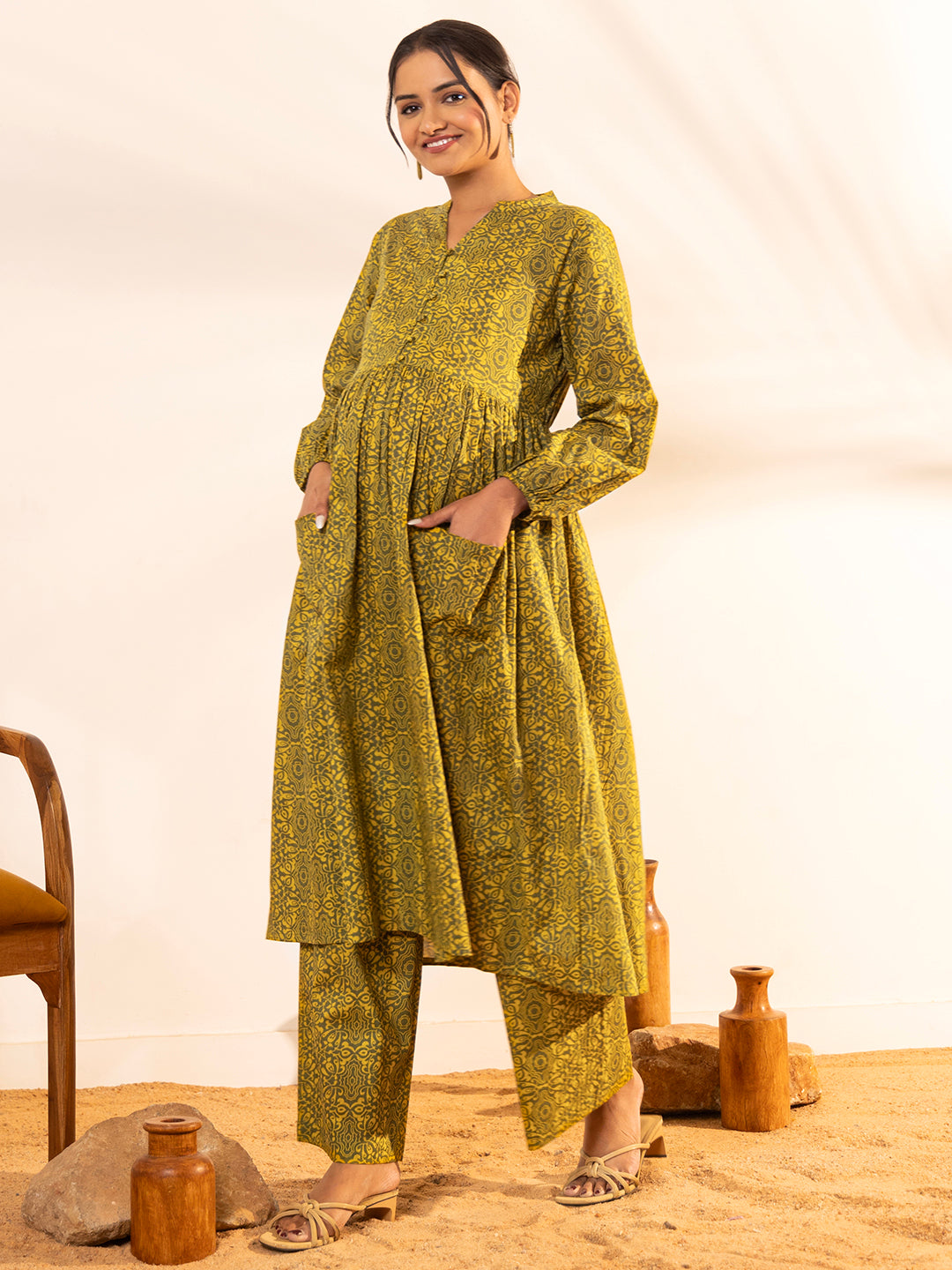 Janasya Olive Cotton Printed Gathered Kurta Set