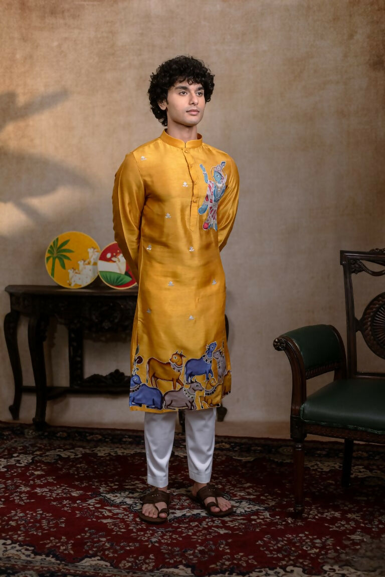 Falling Raw Silk Yellow Mural Krishna By Hilo Design - Distacart